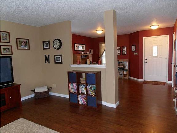 4th image of 6604 Newstead Dr