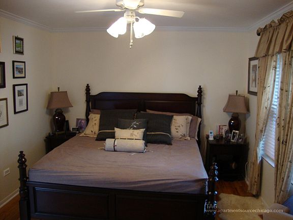 3rd image of 1849 W Wabansia Ave #1