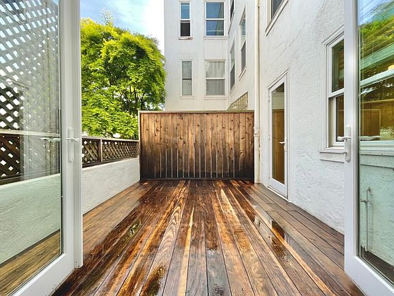 5th image of 3830 Divisadero St APT 104