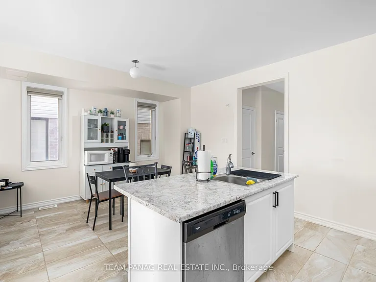15 Valleybrook Rd — Photo 7