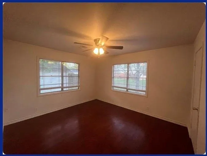 114 Irwin Dr — Photo 13