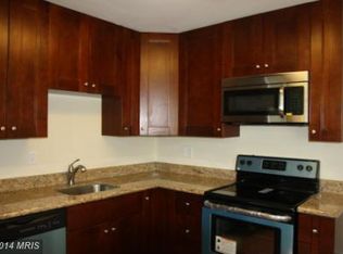 1721 Foxdale Ct, Crofton, MD 21114