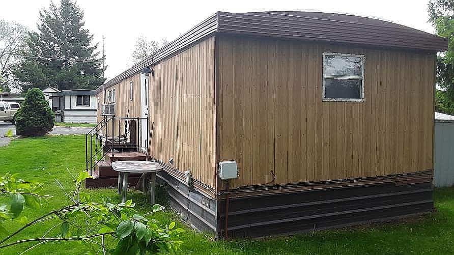 1st image of 2205 Butterfield Rd Trlr 102