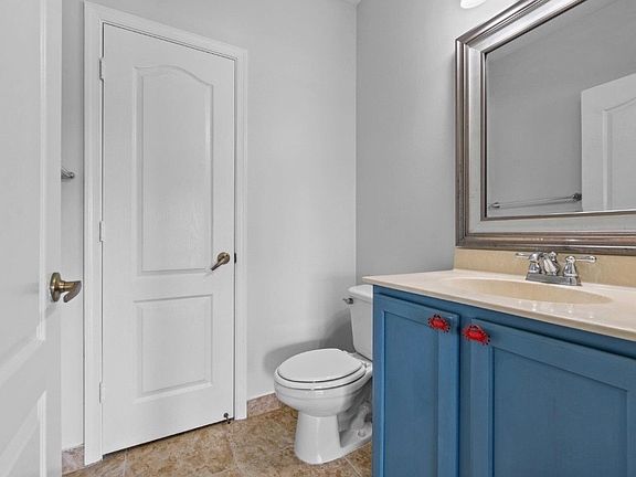 4th image of 4205 Bamboo Palm Ct
