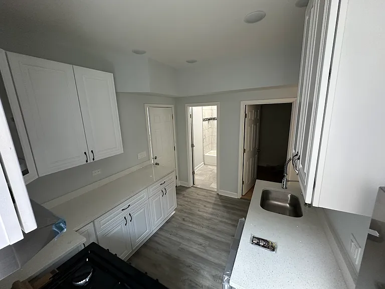 3235 W Pierce Ave #2 — Photo 8