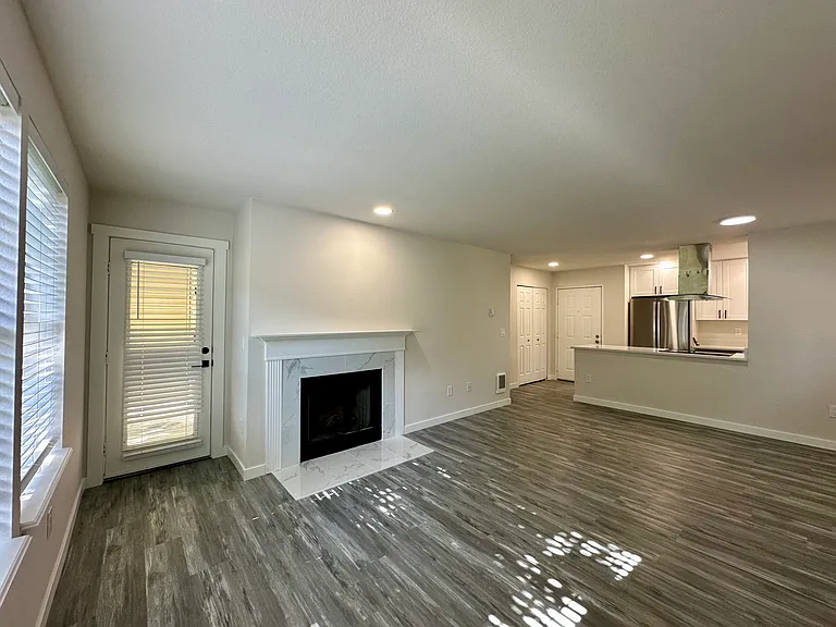 2540 118th Ave SE — Photo 18
