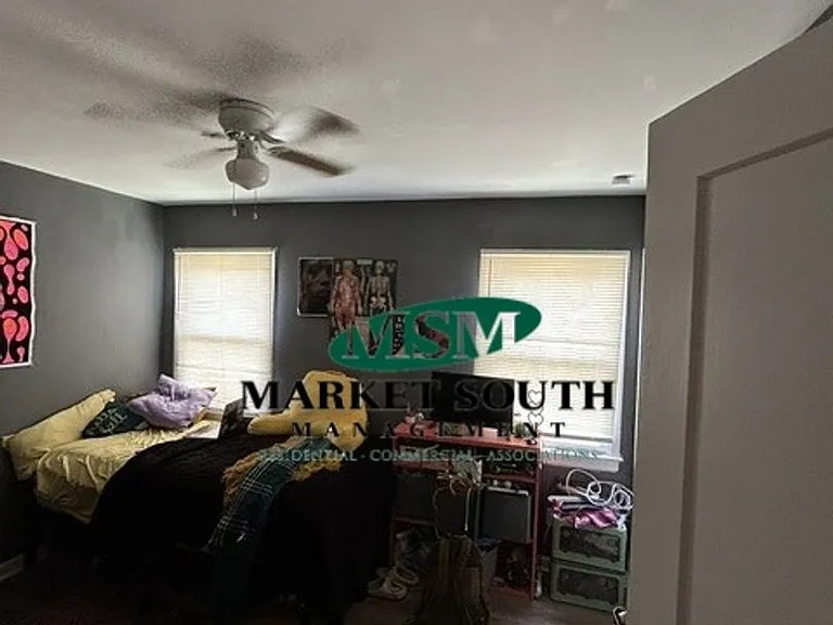 738 E Anderson St — Photo 13