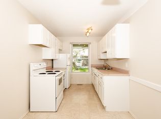 75 Oak Park Walk #42, Winnipeg, MB R2K4A3