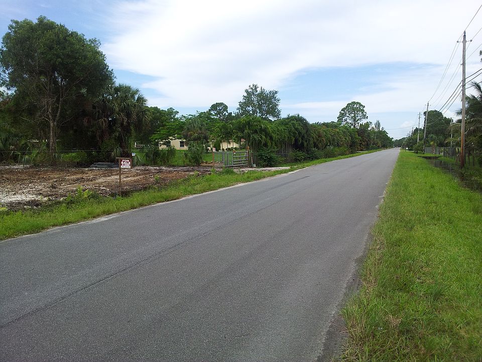 2nd image of 9576 Sandy Run