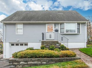 466 Franklin Ave, Hasbrouck Heights, NJ 07604