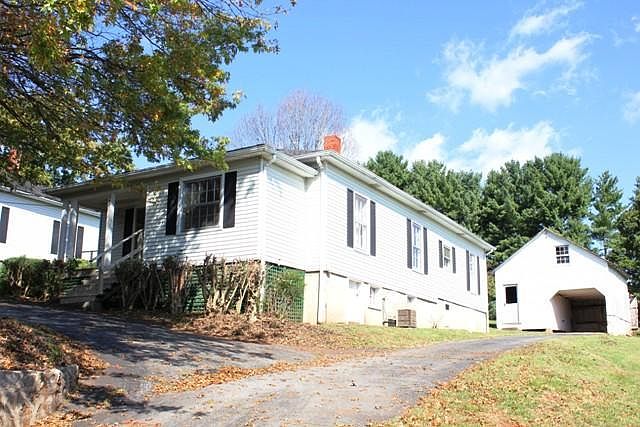 1st image of 265 E Court St