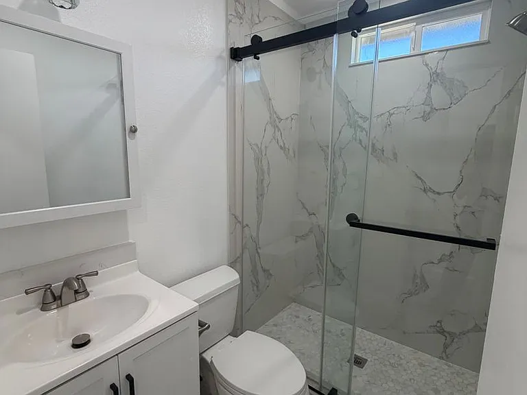 15512 S White Ave — Photo 9