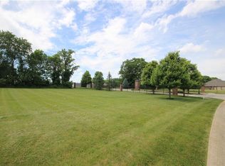 1813 Abbotsbury Dr, Danville, IN 46122