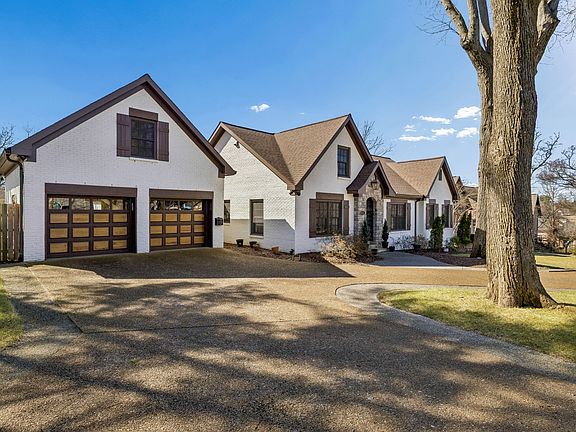 2nd image of 2517 Sharondale Dr