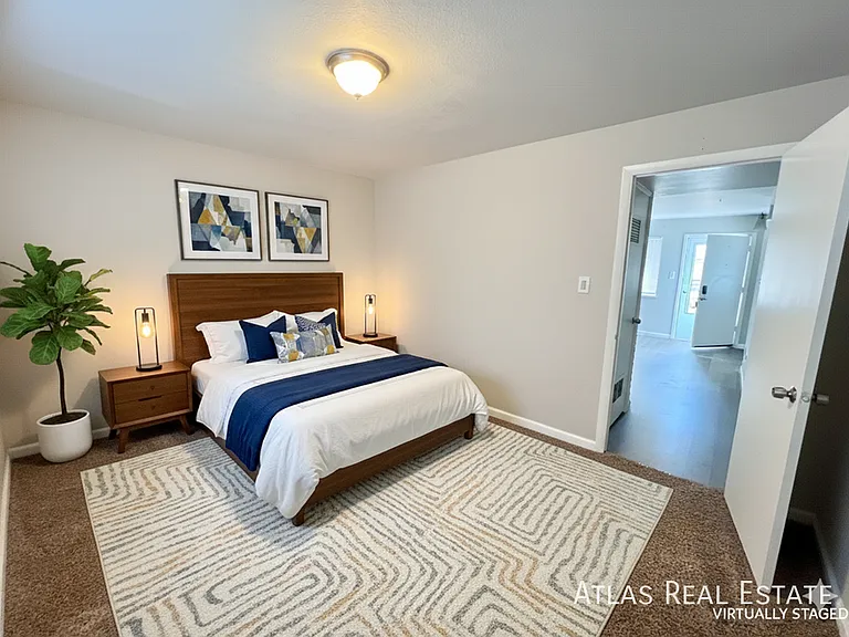 4414 N Chestnut St #3 — Photo 4