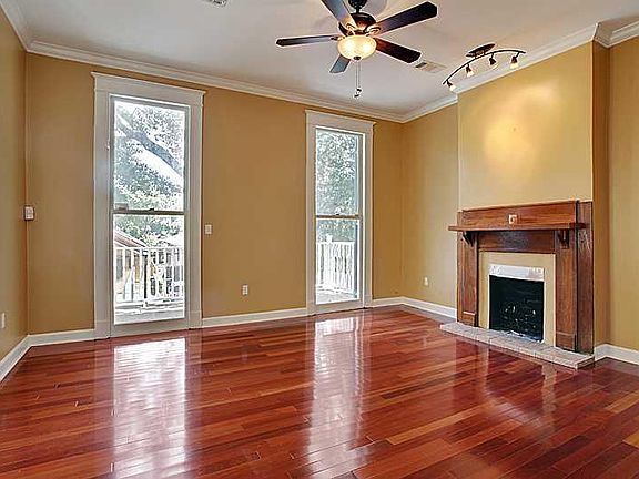5th image of 8414-16 Sycamore Pl