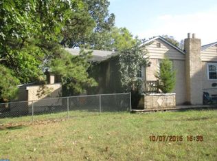 735 E Linden Ave, Lindenwold, NJ 08021