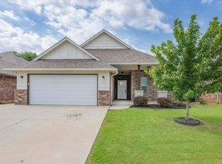 1016 NW 191st St, Edmond, OK 73012