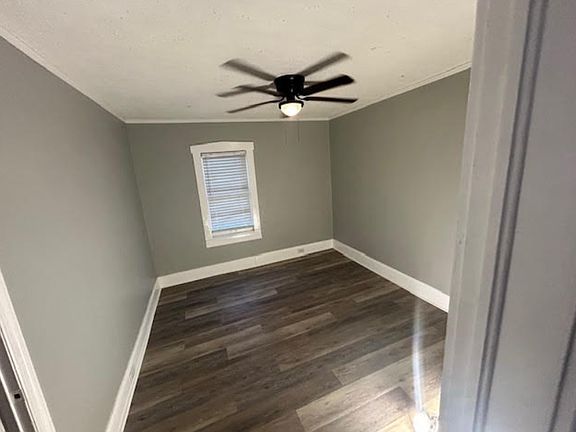 4th image of 951 E Orange St