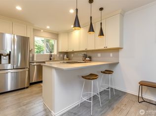19905 4th Avenue NE #I, Poulsbo, WA