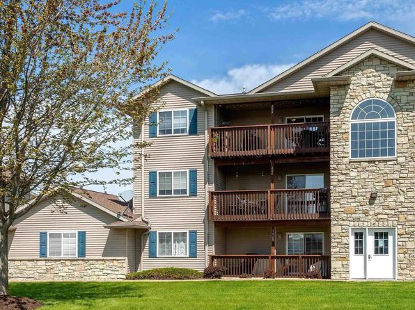 213 E Price St UNIT 304, Eldridge, IA 52748