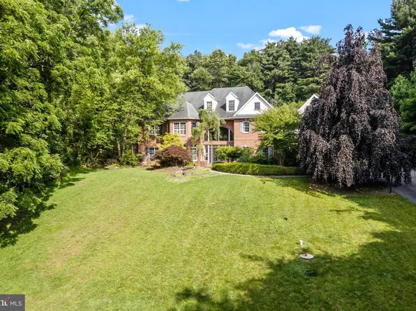 1238 Hunters Rd, Mohnton, PA 19540