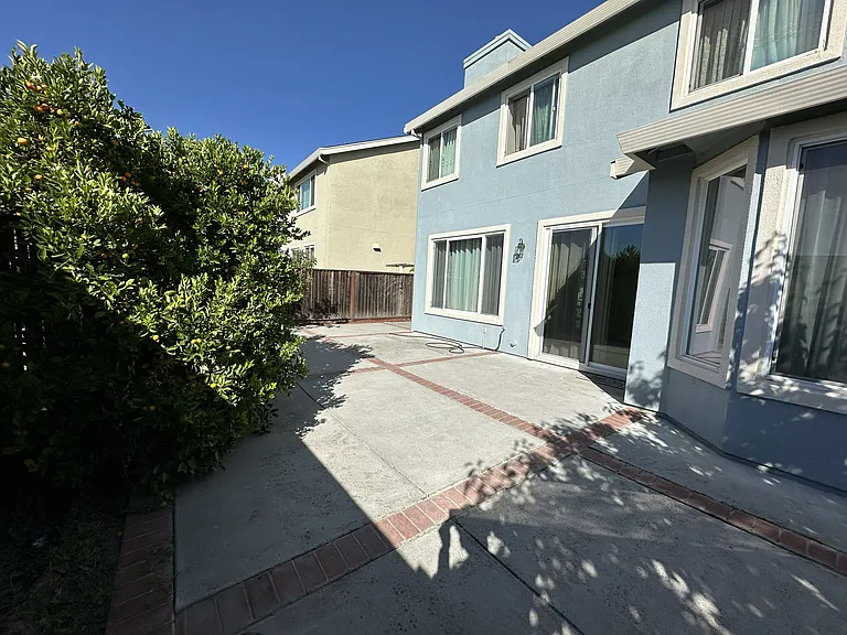 2065 McKenzie Pl — Photo 19