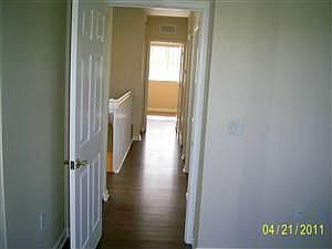 4th image of 2693 SW 82nd Ave
