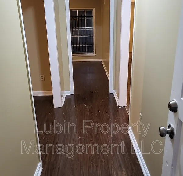 2027 McPherson Rd — Photo 4