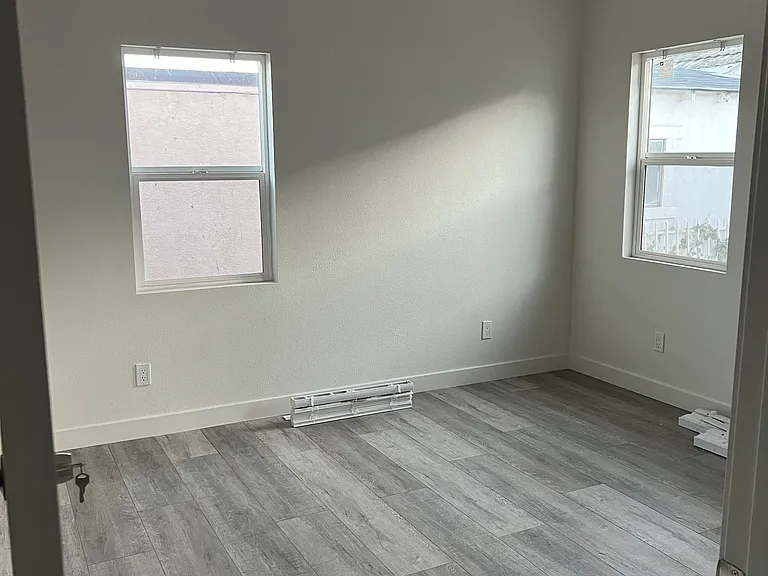 3249 E 2nd St — Photo 7