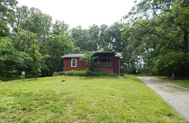 1st image of 5902 S Lakeshore Dr