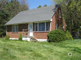 157 Daniels Run Rd NE, Copper Hill, VA 24079