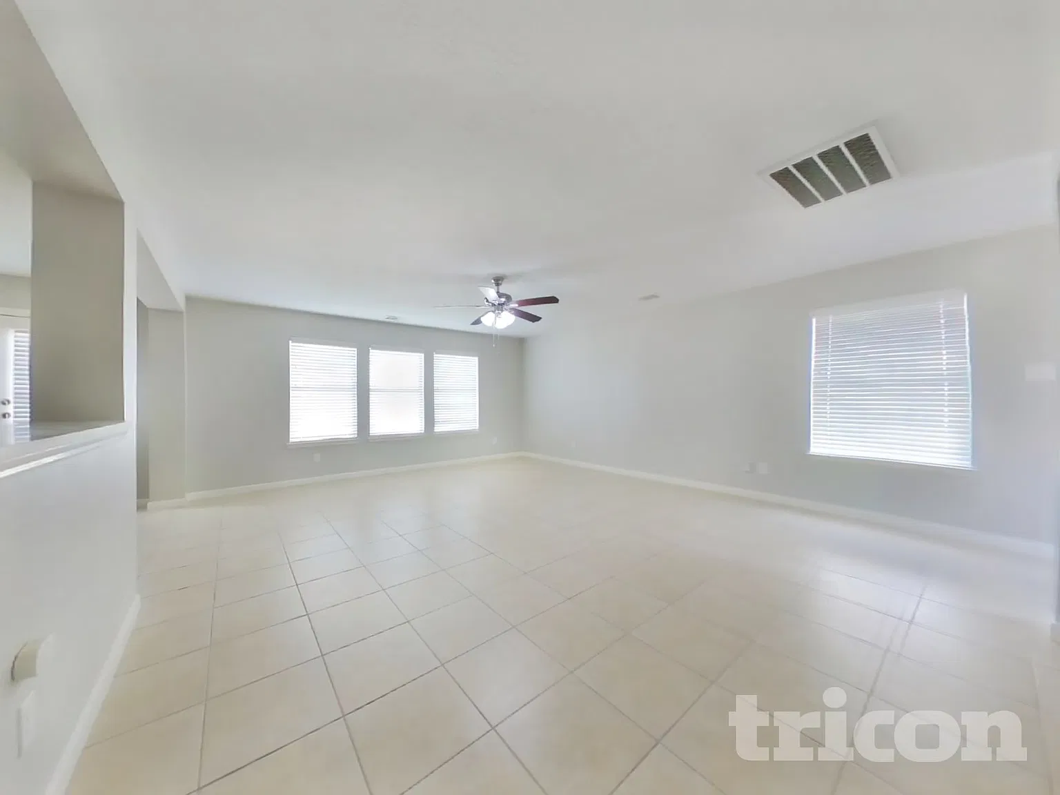6811 Rustic Pecan Lane Houston TX — Photo 2