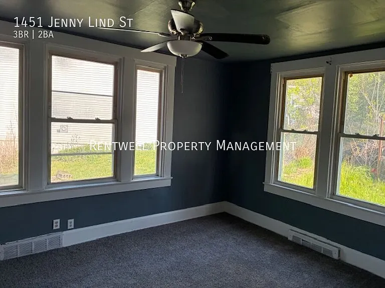 1451 Jenny Lind St — Photo 7