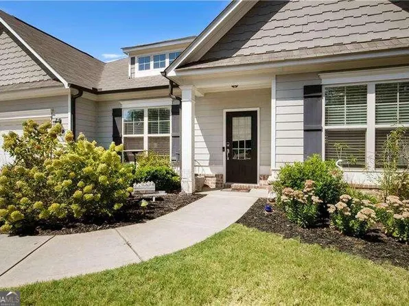 122 Seabiscuit Way, Canton, GA 30115