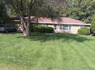 2130 W Fairlane Ave, Glendale, WI 53209