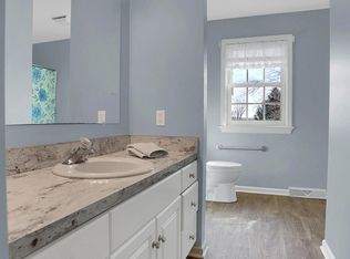 281 S Wilson Ln, York, PA 17406