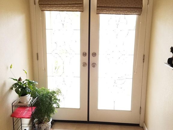 5th image of 2625 S Dollner St