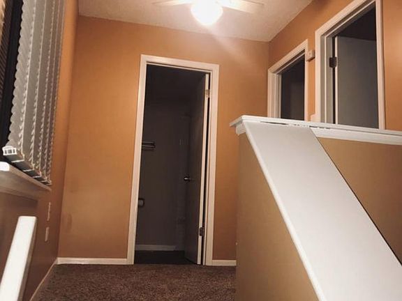5th image of 22439 Hamilton Dr