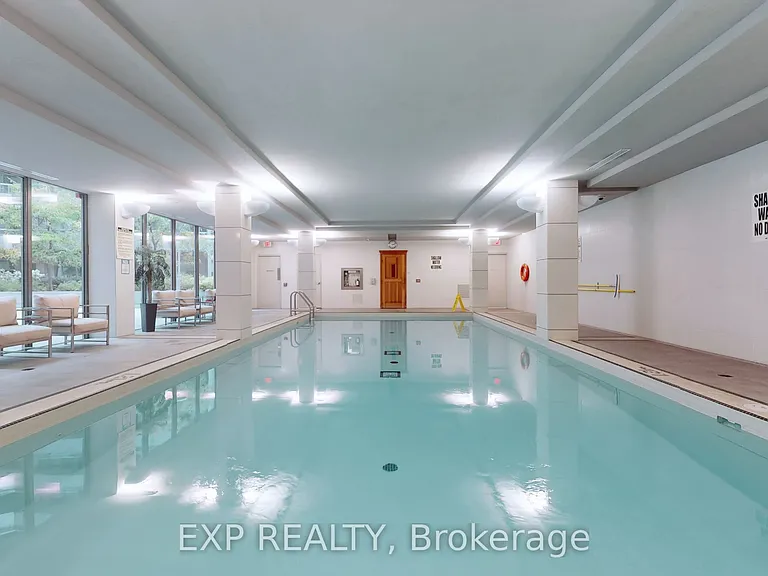 25 Lower Simcoe St #1106 — Photo 21