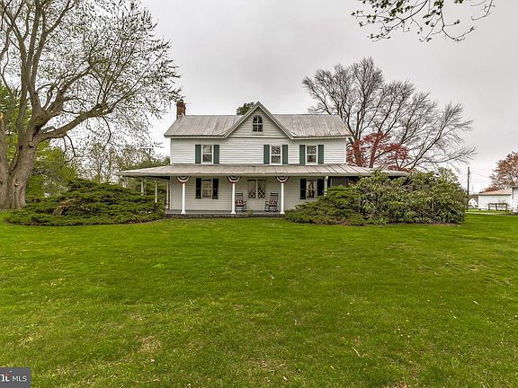 2nd image of 600 Berrymans Ln