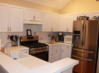 5303 Tudor Dr, Pompton Plains, NJ 07444