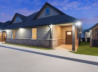 406 N 3rd St, Calera, OK 74730