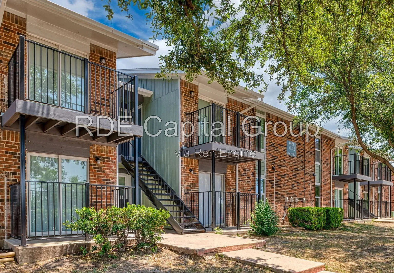 1 bed, 1.0 bath, 725 sqft, $735 — Photo 4