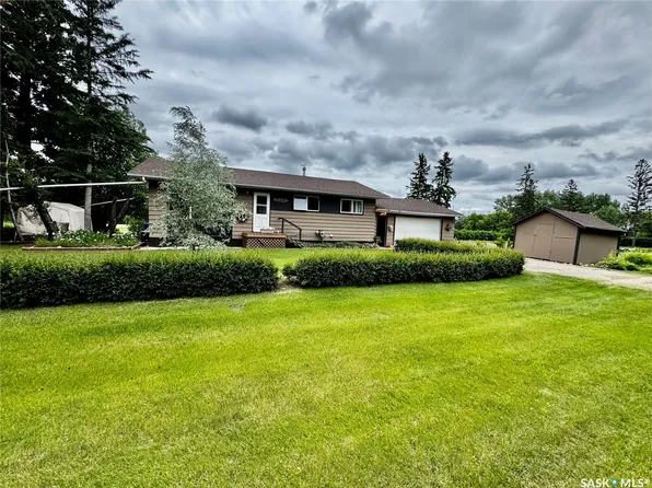 257 Kalmakoff Avenue, Canora, SK S0A 0L0
