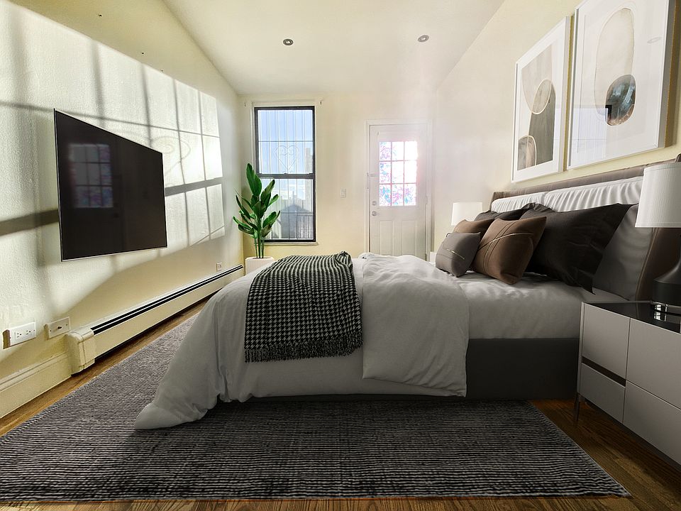 1st image of 109 W 105th St APT 5C