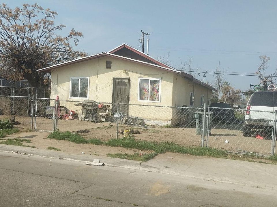 2nd image of 226 Rodman St