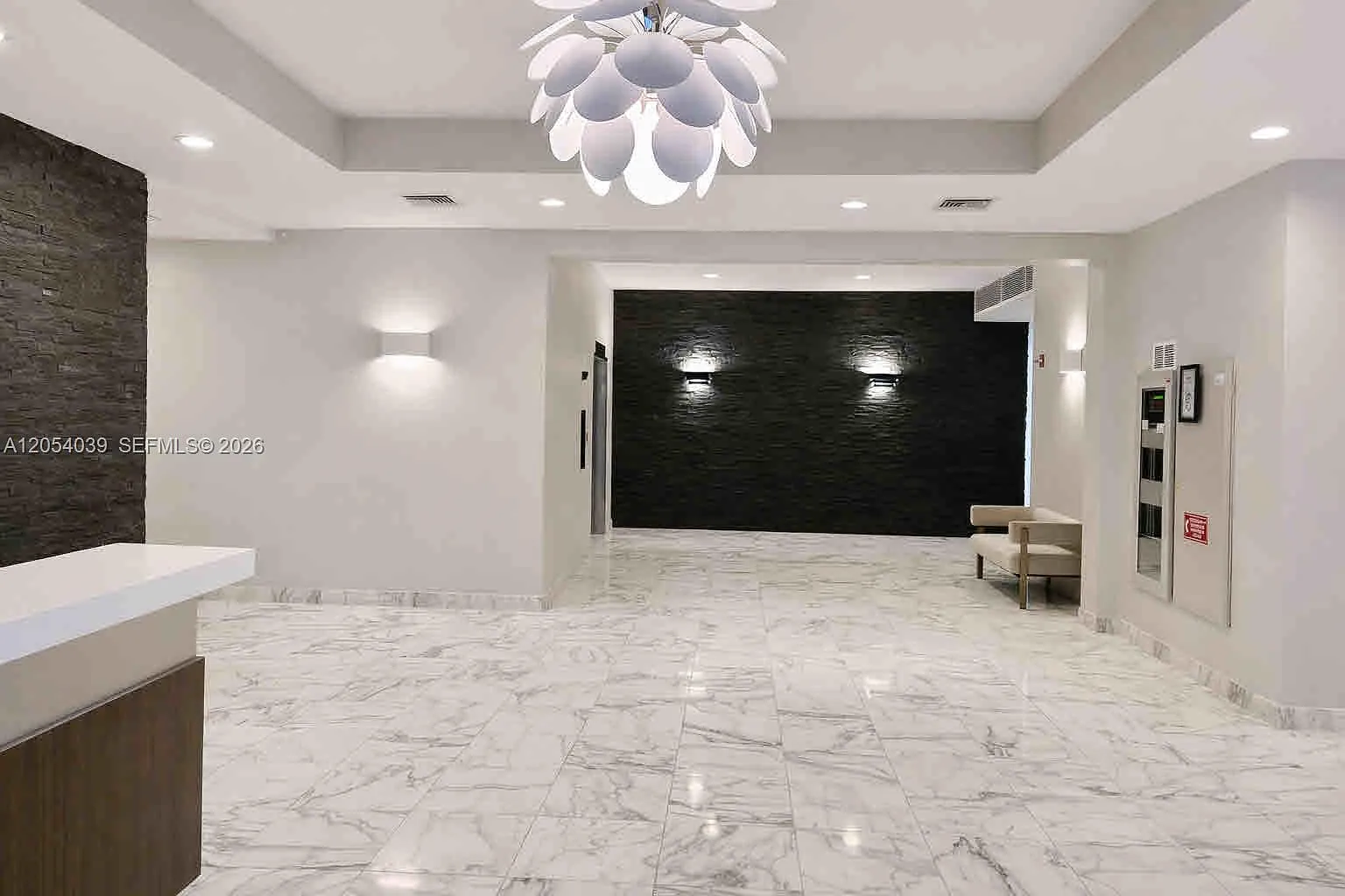 Four Winds Condo — Photo 2