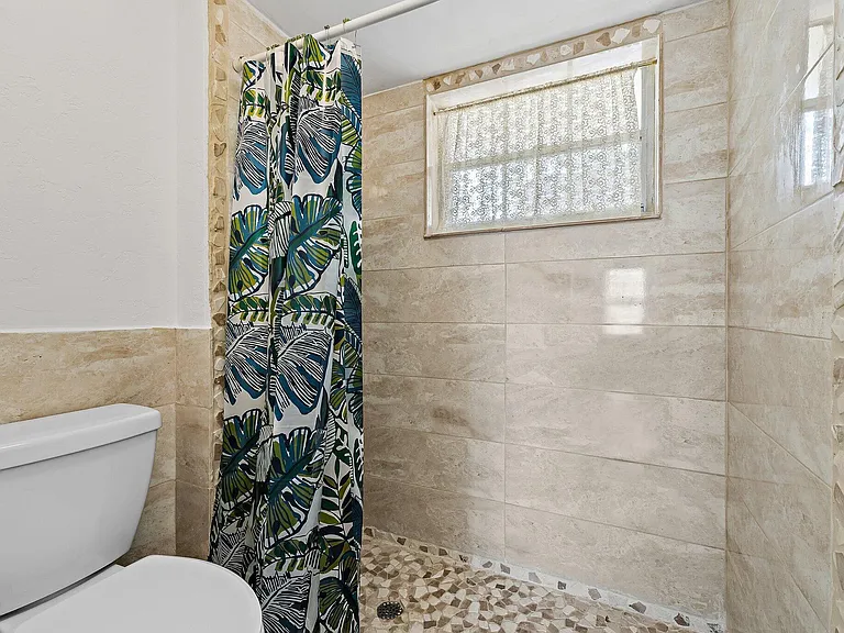5570 Tamberlane Cir #131 — Photo 18