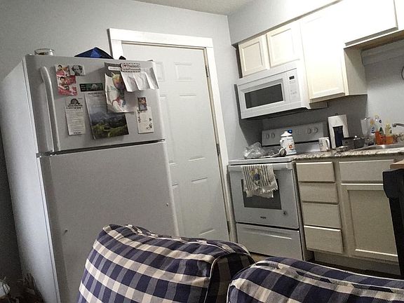 4th image of 1220 7th St S #1222